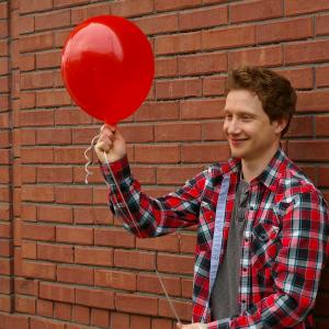 Ian McMurray on set for I Got You a Balloon