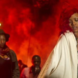 LeeAnet behind the scenes with Rihanna on the set of Whats My Name