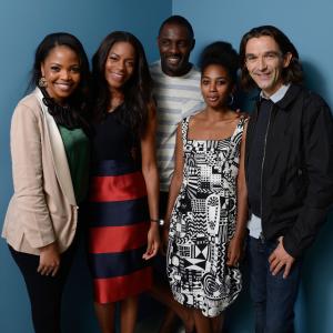 Justin Chadwick, Idris Elba, Naomie Harris, Terry Pheto and Lindiwe Matshikiza at event of Mandela: ilgas kelias i laisve (2013)