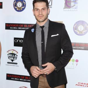 Still of Lou Ferrigno Jr. at the premiere for Mansion of Blood (2015)