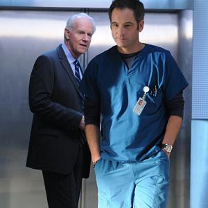 Still of Jeremy Northam and Mike Farrell in Miami Medical 2010