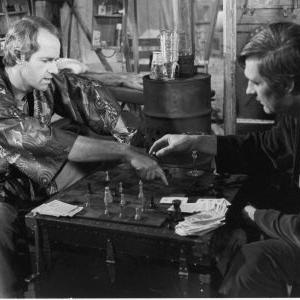 Still of Alan Alda and Mike Farrell in MASH 1972
