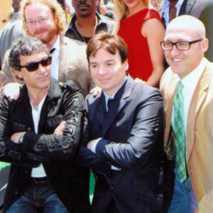 Antonio Banderas, Cameron Diaz, Mike Myers, Eddie Murphy, Walt Dohrn, Mike Mitchell and Craig Robinson at event of Srekas. Ilgai ir laimingai (2010)