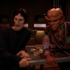 Still of James Cromwell and Armin Shimerman in Star Trek Deep Space Nine 1993