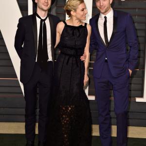 Tom Sturridge Sienna Miller and Robert Pattinson at event of The Oscars 2015