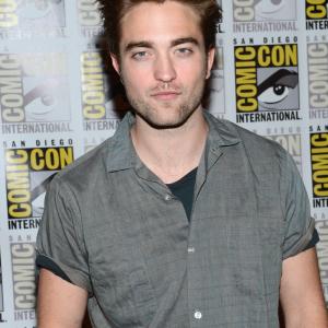 Robert Pattinson at event of Brekstanti ausra 2 dalis 2012