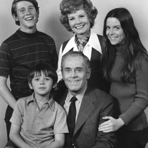 The Smith Family Ron Howard Janet Blair Darleen Carr MichaelJames Wixted Henry Fonda