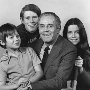 The Smith Family MichaelJames Wixted Ron Howard Henry Fonda Darleen Carr
