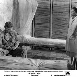 Still of Peter O'Toole and Siân Phillips in Murphy's War (1971)