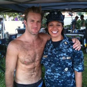 Behind the scenes during taping of Hawaii 5-0. Kim playing the role of Navy Psychiatrist, Dr. Klesko. Season 1 - 