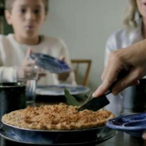 Marie Callenders Apple Pie commercial screen shot 2014
