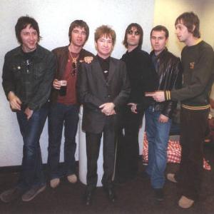 Rodney Bingenheimer Liam Gallagher and Noel Gallagher in Mayor of the Sunset Strip 2003