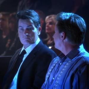 Still of Charlie Sheen and Emilio Estevez in Two and a Half Men 2003