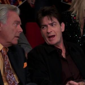 Still of Charlie Sheen and Robert Wagner in Two and a Half Men 2003