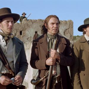 Still of Jason Patric, Billy Bob Thornton and Patrick Wilson in The Alamo (2004)