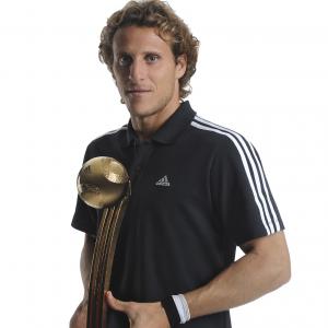 Diego Forlan- Uruguayan Soccer Player (Cerezo Osaka) FIFA 2010 MVP - Best Soccer Player - www.ShineEntertainment.tv