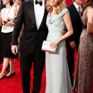 Jon Hamm and Jennifer Westfeldt at event of The 61st Primetime Emmy Awards 2009