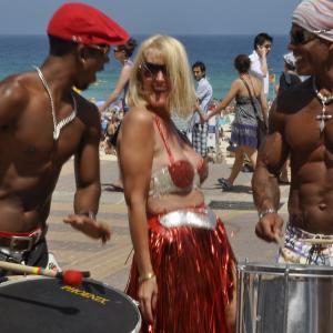 Shelley performing Sexy Single  Ready to Mingle Song on Bondi Beach