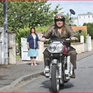 Still of Gérard Depardieu and Yolande Moreau in Mammuth (2010)