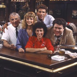 Still of Ted Danson, Shelley Long, George Wendt, Nicholas Colasanto and Rhea Perlman in Cheers (1982)