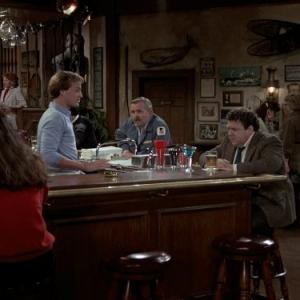 Still of Woody Harrelson, John Ratzenberger and George Wendt in Cheers (1982)