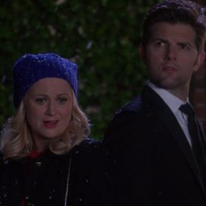 Still of Adam Scott and Amy Poehler in Parks and Recreation 2009