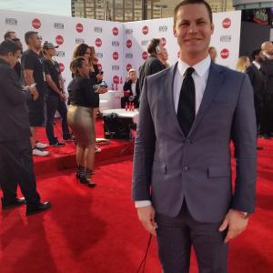 Jared Safier on the Red Carpet for the American Music Awards