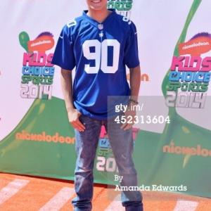 Tyler Alvarez on the Orange Carpet at the Kids Choice Sports Awards