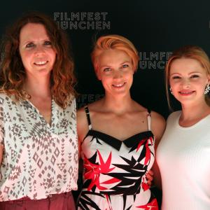 Ineke Hagedorn, Linnea Saasen and Jennifer Ulrich at the German Premiere of 