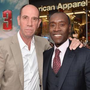 Don Cheadle and Miguel Ferrer at event of Gelezinis zmogus 3 2013