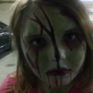 Isabella Sierra Kelly - Zombies in the Basement - On Set (partial makeup)