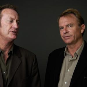 Sam Neill and Bryan Brown at event of Dirty Deeds 2002