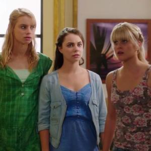 Still of Ivy Latimer Amy Ruffle and Lucy Fry in Mako Mermaids 2013