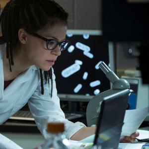 Still of Tatiana Maslany in Orphan Black 2013