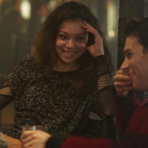 Still of Tatiana Maslany and Jordan Gavaris in Orphan Black 2013