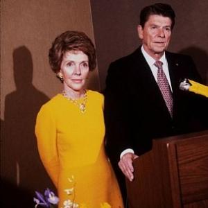 Ronald Reagan and wife Nancy campaigning for president