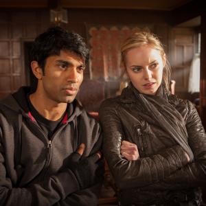Still of Hannah Tointon and Nikesh Patel in Midsomerio zmogzudystes 1997