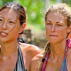 Still of Christina Cha and Chelsea Meissner in Survivor 2000