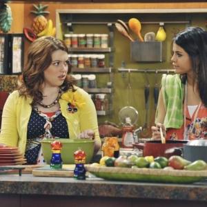 Still of Jennifer Stone and Selena Gomez in Wizards of Waverly Place 2007