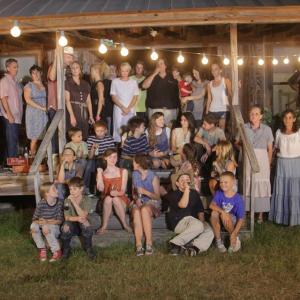 Back on The Farm cast and crew