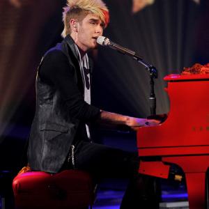Colton Dixon at event of American Idol The Search for a Superstar 2002