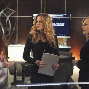 Still of Julie Benz Stephen Collins and Rebecca Mader in No Ordinary Family 2010