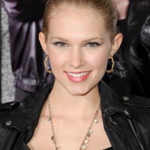 Claudia Lee at event of Pitch Perfect