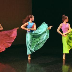 Carolina Santos Read center as a guest artist with Annabella Gonzalez Dance Theater 2008