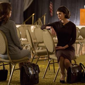 Still of Lizzy Caplan and Julianne Nicholson in Masters of Sex 2013