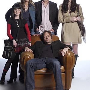 David Duchovny, Natascha McElhone, Evan Handler, Madeline Zima and Madeleine Martin in Nuodemingoji Kalifornija (2007)