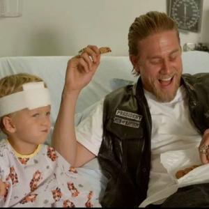 Evan Londo with Charlie Hunnam in an Outtake on Sons of Anarchy