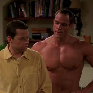 Still of Jon Cryer and Brian Patrick Wade in Two and a Half Men 2003