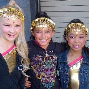 KylaDrew with dance Castmates on 90210