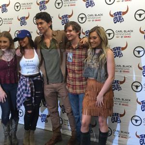 Maddie and Tae concert wsome cast